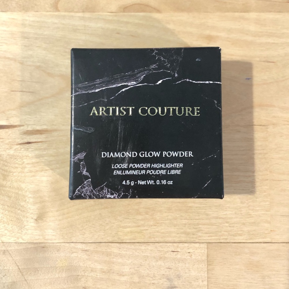 Artist Couture Diamond Glow Powder